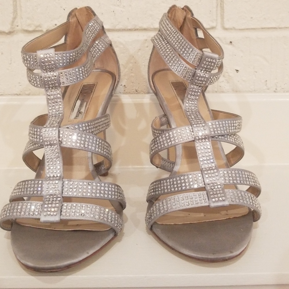 Silver INC heels - Picture 4 of 7